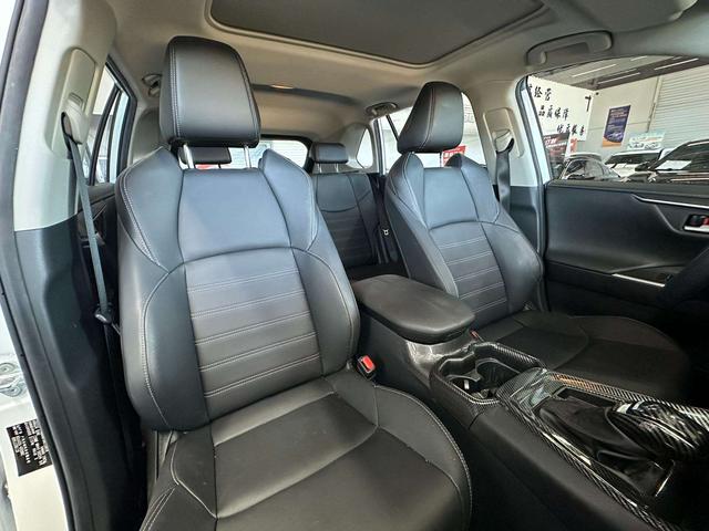 Toyota Wildlander 2022 thumb 10