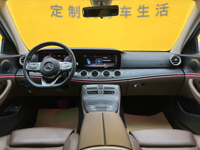 Mercedes-Benz E-Class 2019 thumb 10
