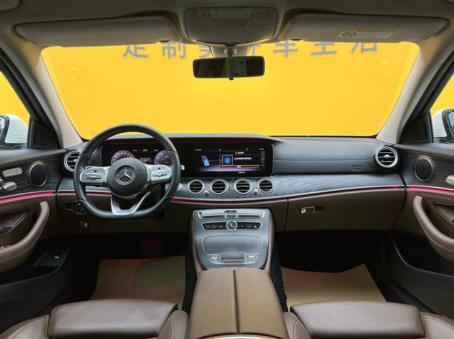 Mercedes-Benz E-Class 2019 thumb 11
