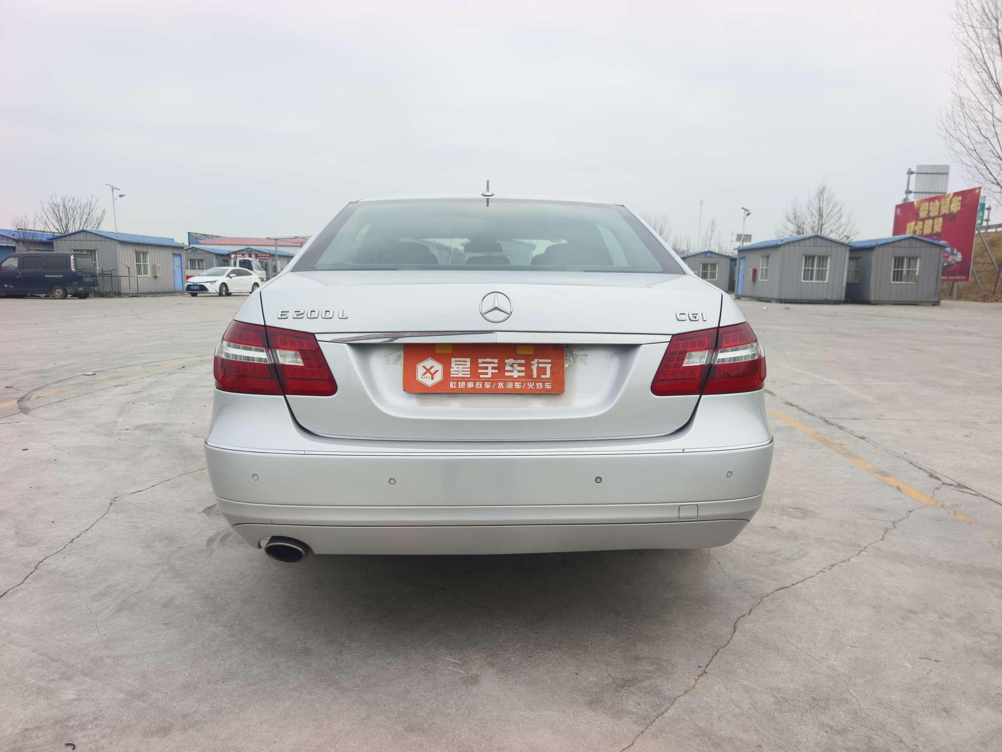 Mercedes-Benz E-Class 2011 thumb 4