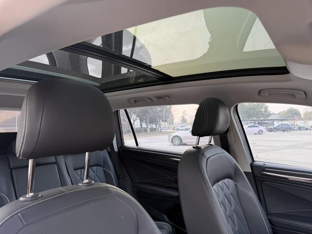 Volkswagen Tiguan 2022 thumb 7