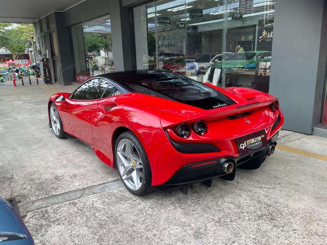 Ferrari F8 2022 thumb 2