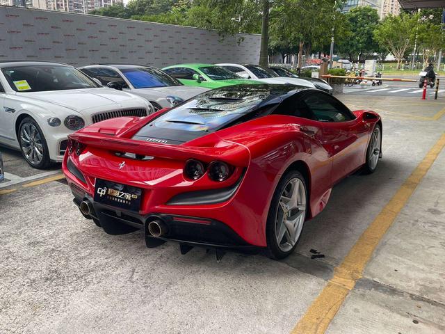 Ferrari F8 2022 thumb 4
