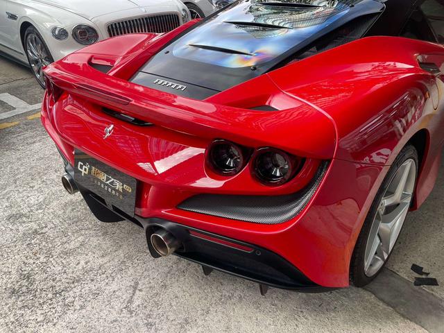 Ferrari F8 2022 thumb 11