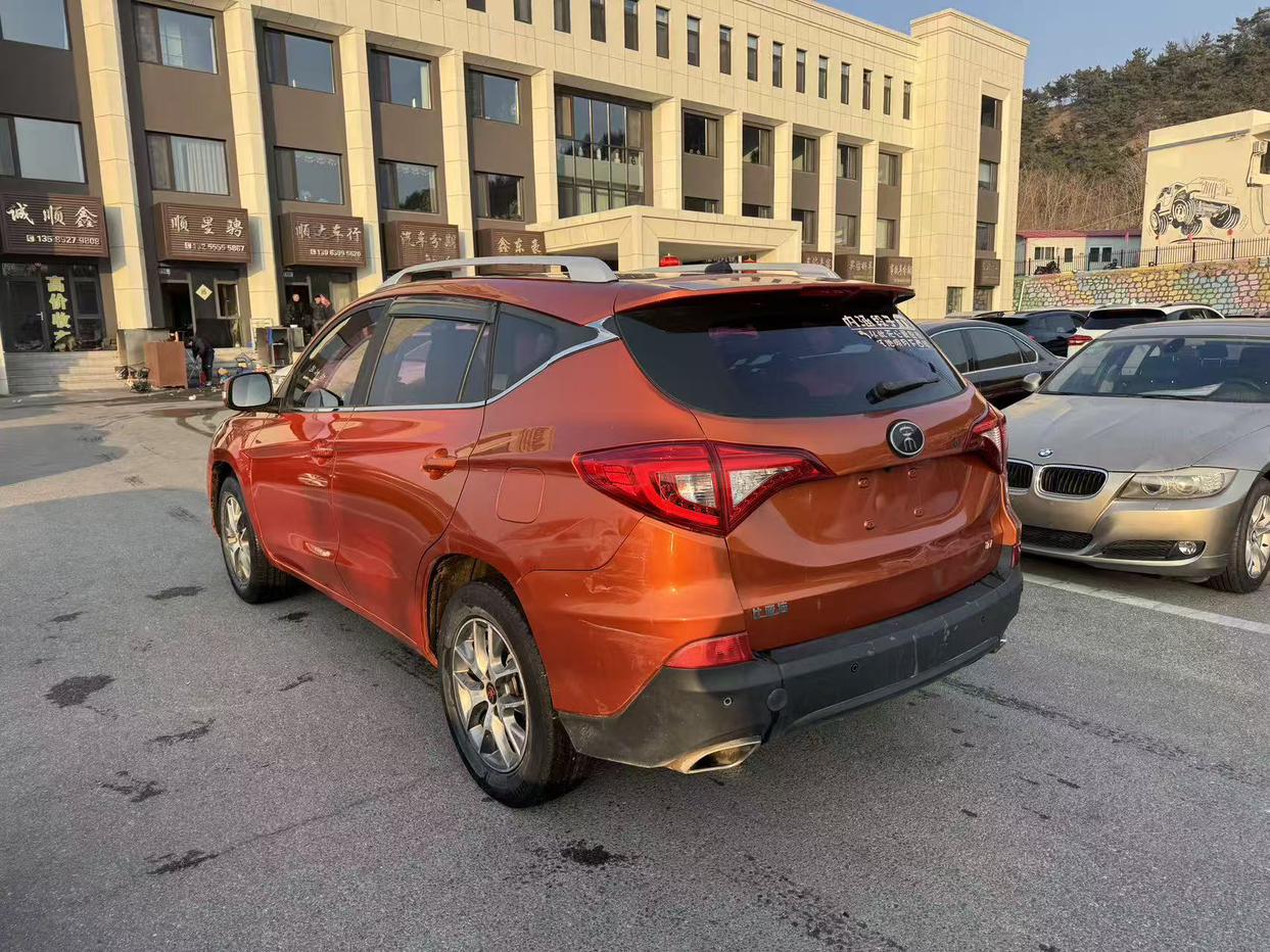 BYD Song 2018 thumb 2