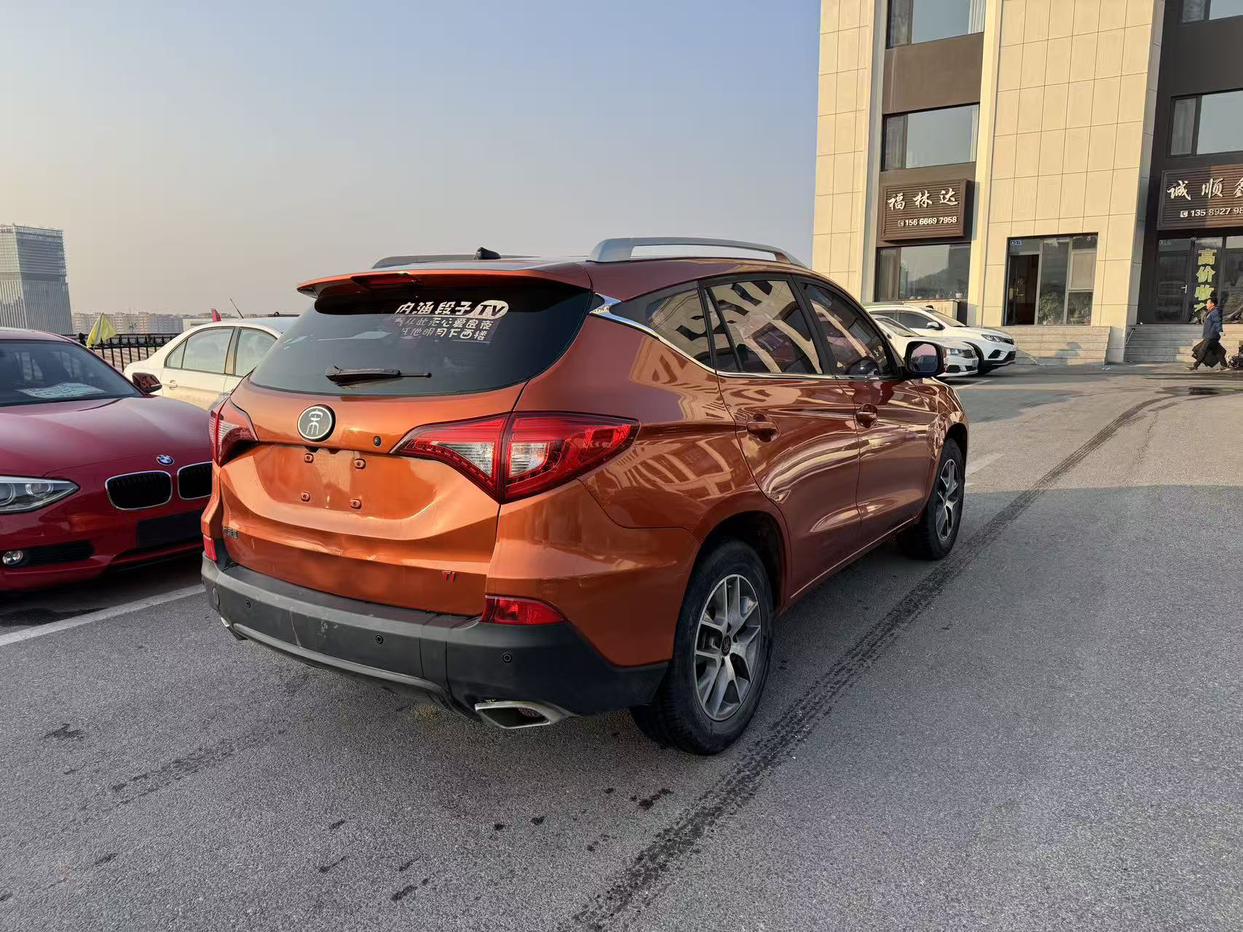 BYD Song 2018 thumb 4