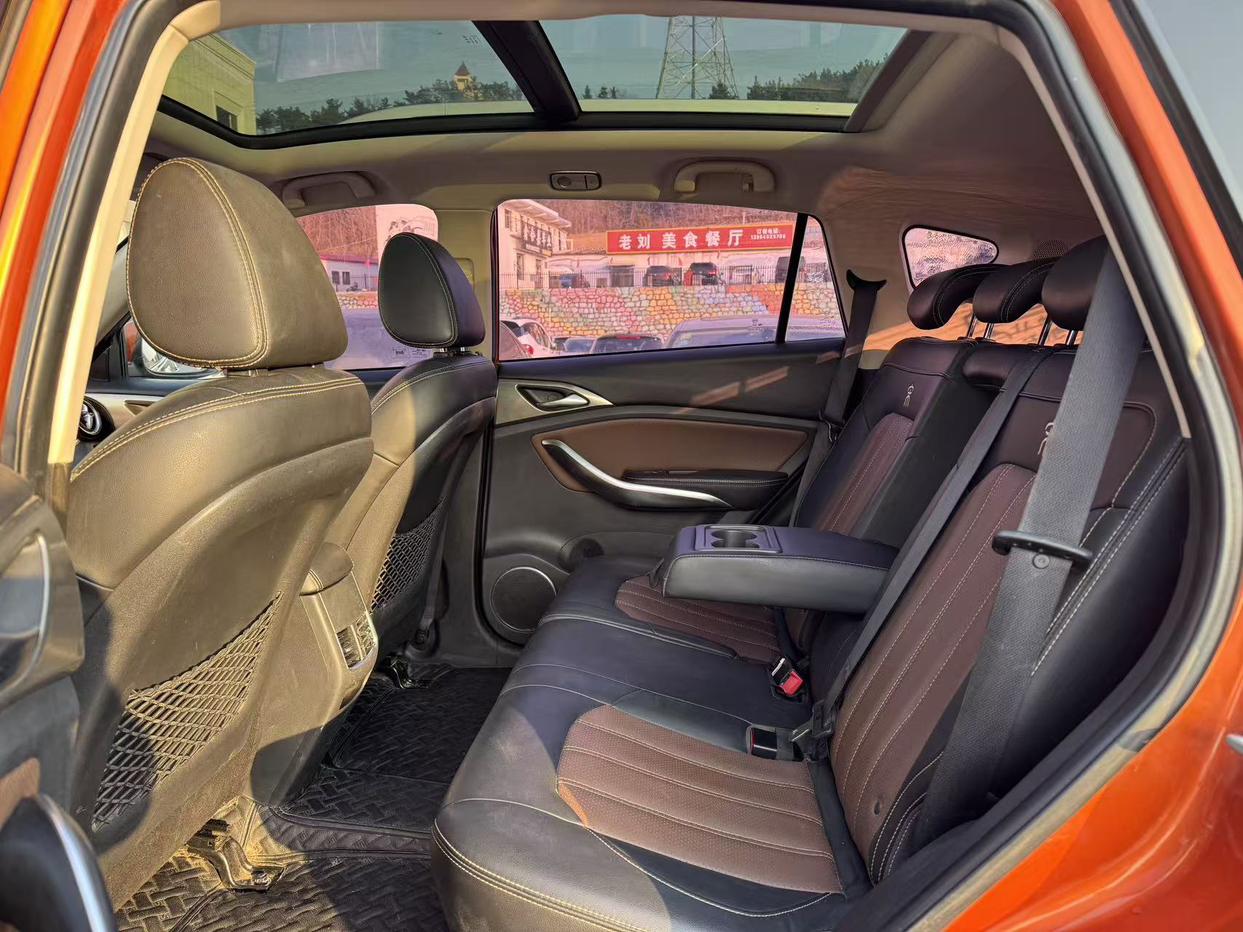 BYD Song 2018 thumb 9