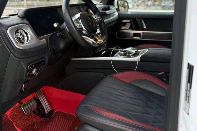 Mercedes-Benz G-Class 2022 thumb 5