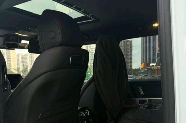 Mercedes-Benz G-Class 2022 thumb 7