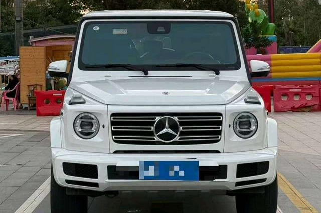 Mercedes-Benz G-Class 2022 thumb 9