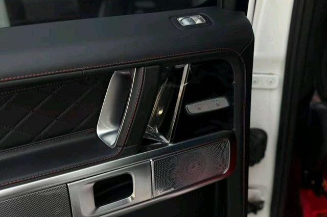 Mercedes-Benz G-Class 2022 thumb 11