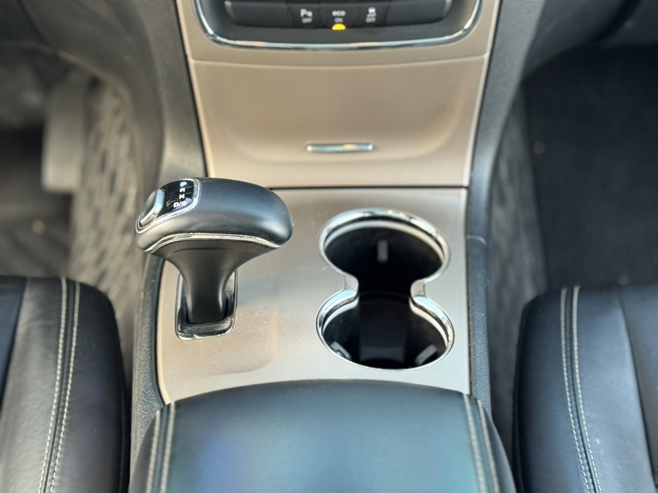 Jeep Grand Cherokee 2016 thumb 9