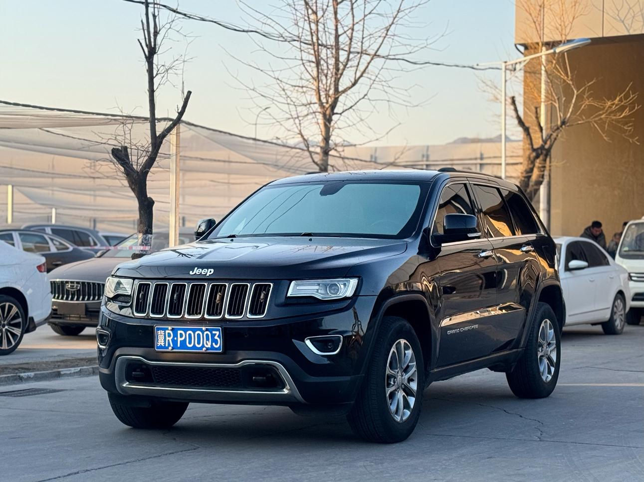 Jeep Grand Cherokee 2016 thumb 12