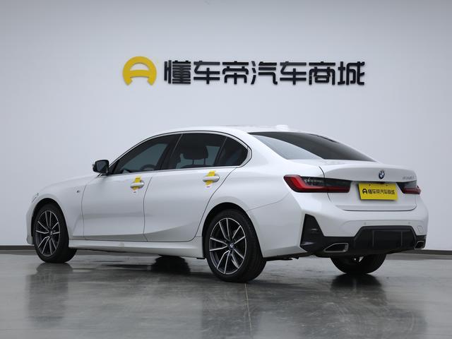 BMW 5 серии 2024 thumb 9