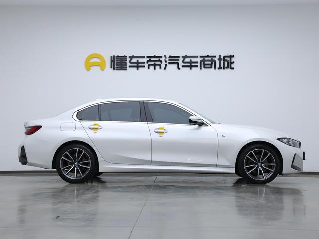 BMW 5 серии 2024 thumb 10
