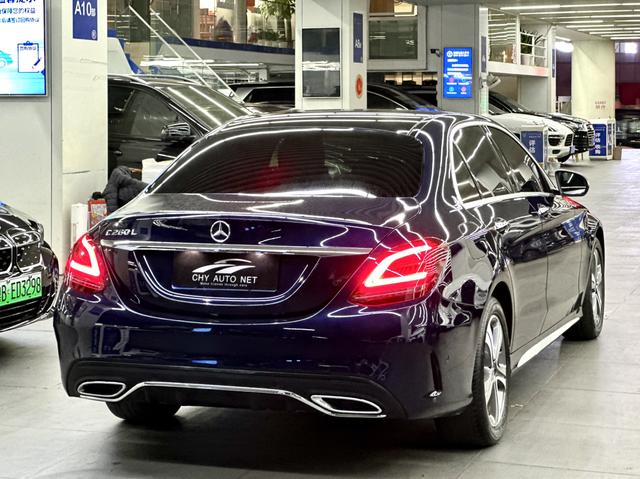 Mercedes-Benz C-Class 2020 thumb 4