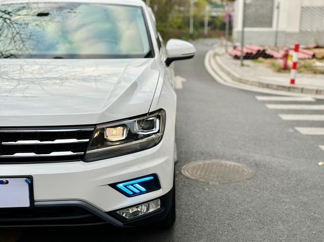 Volkswagen Tiguan 2019 thumb 5