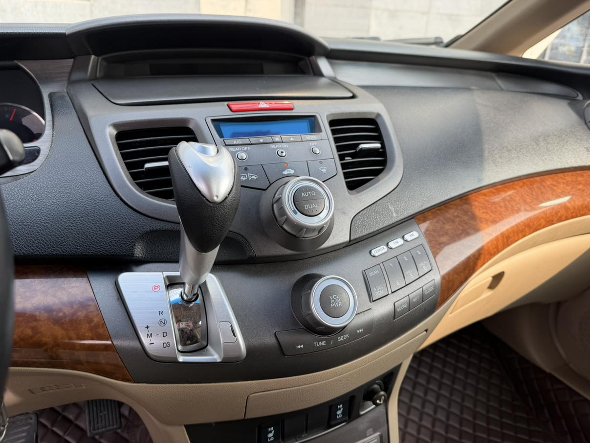 Honda Odyssey 2006 thumb 7