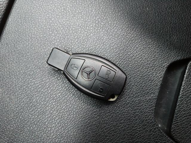 Mercedes-Benz Vito 2017 thumb 9