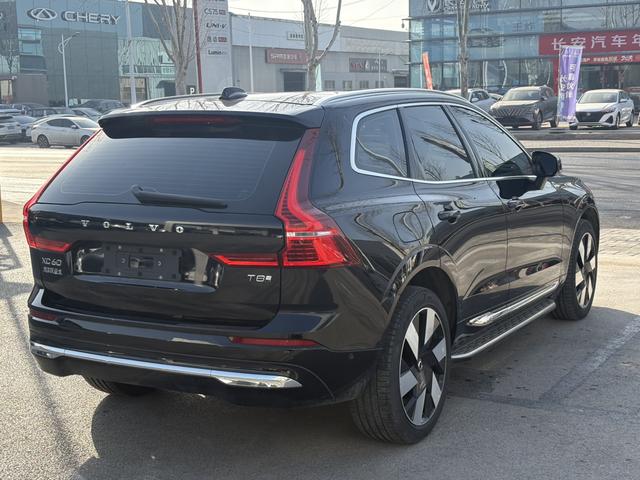 Volvo XC60 2024 thumb 2