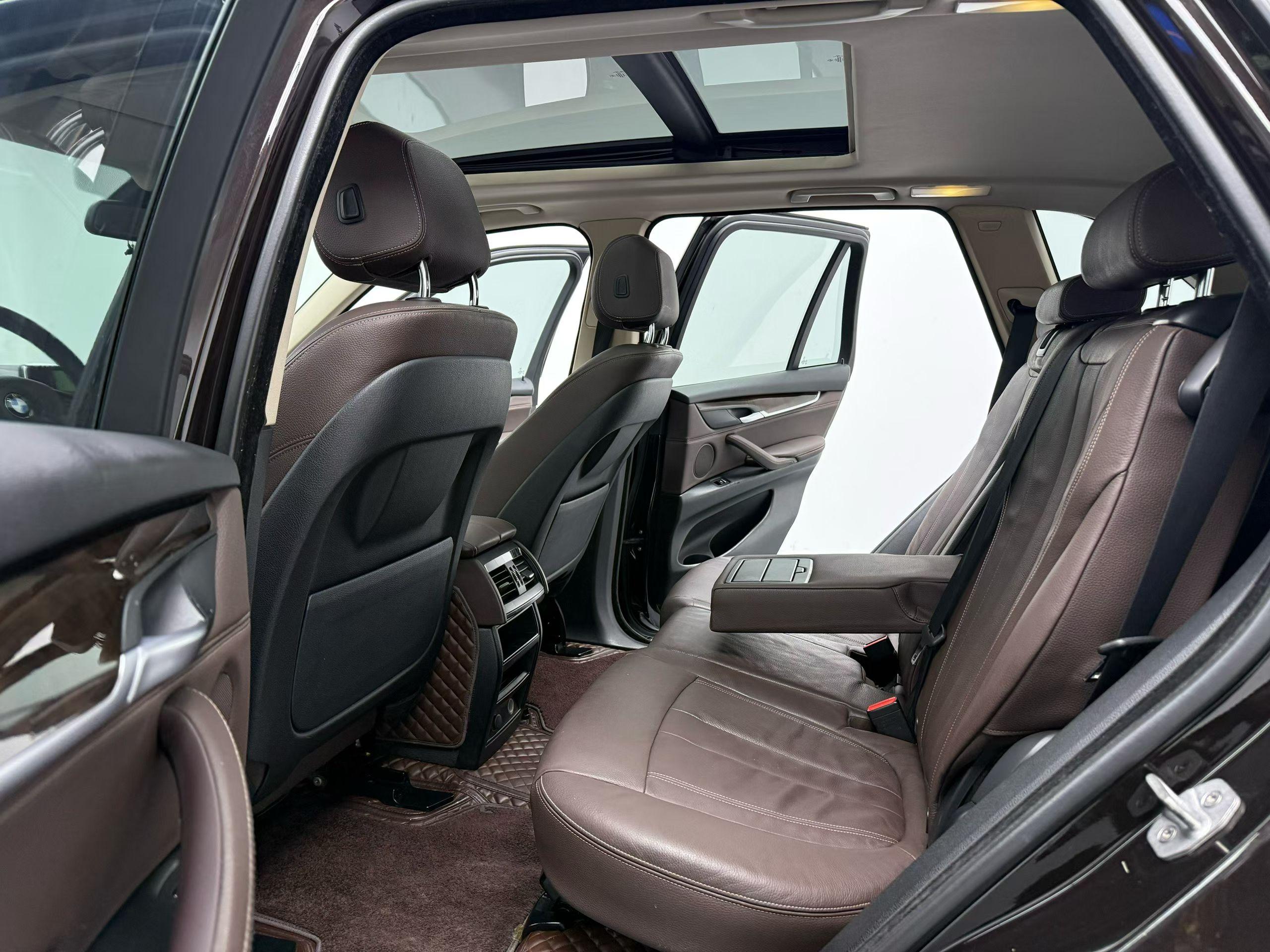 BMW X5 2015 thumb 7