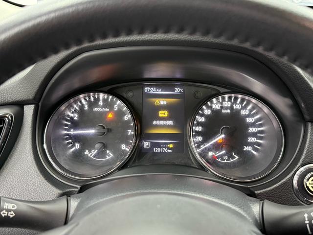 Nissan X-Trail 2019 thumb 3