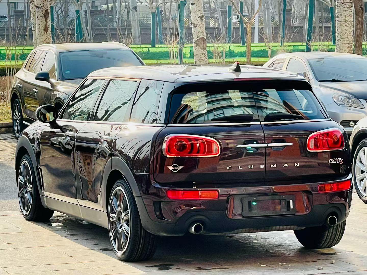 Mini Clubman 2018 thumb 2