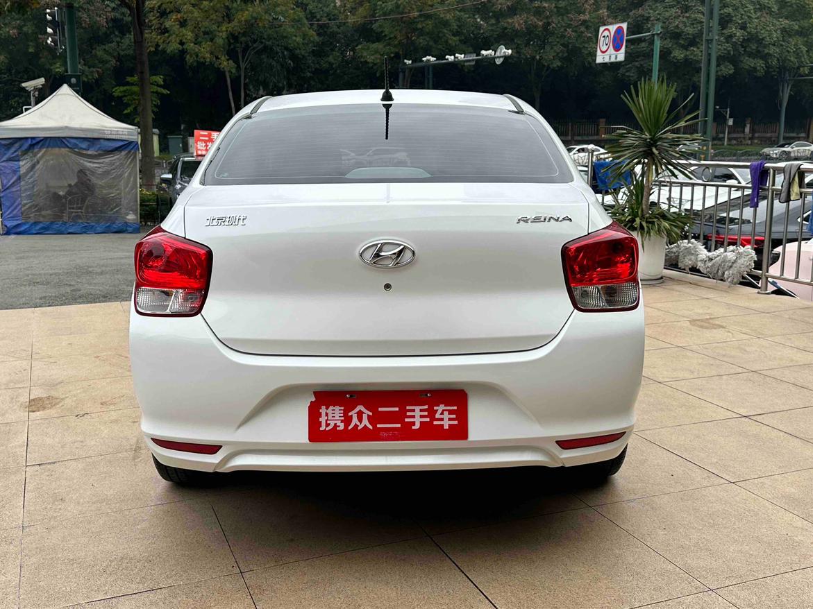 Hyundai Solaris 2021 thumb 3