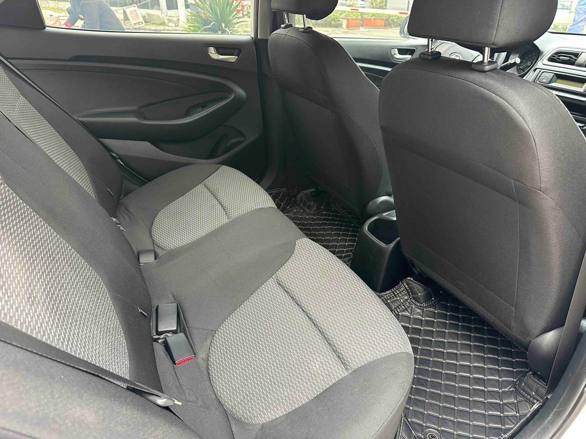 Hyundai Solaris 2021 thumb 10