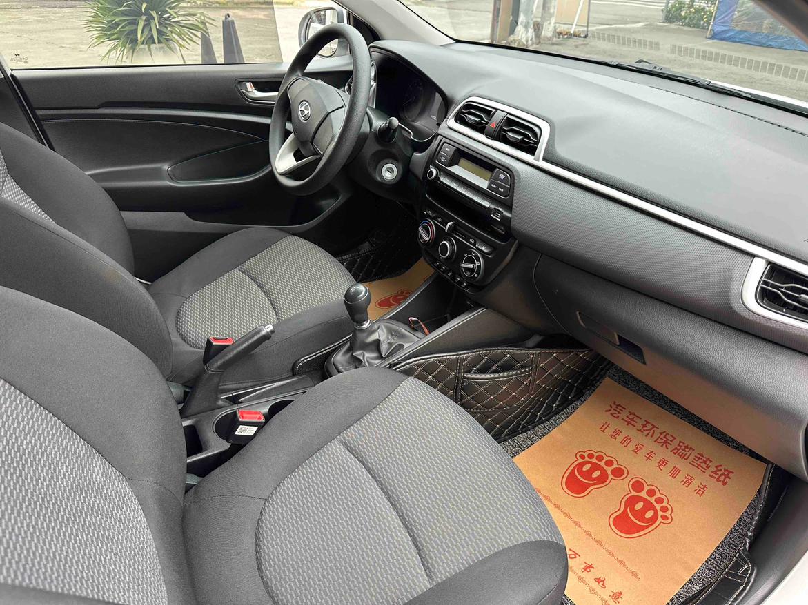 Hyundai Solaris 2021 thumb 11