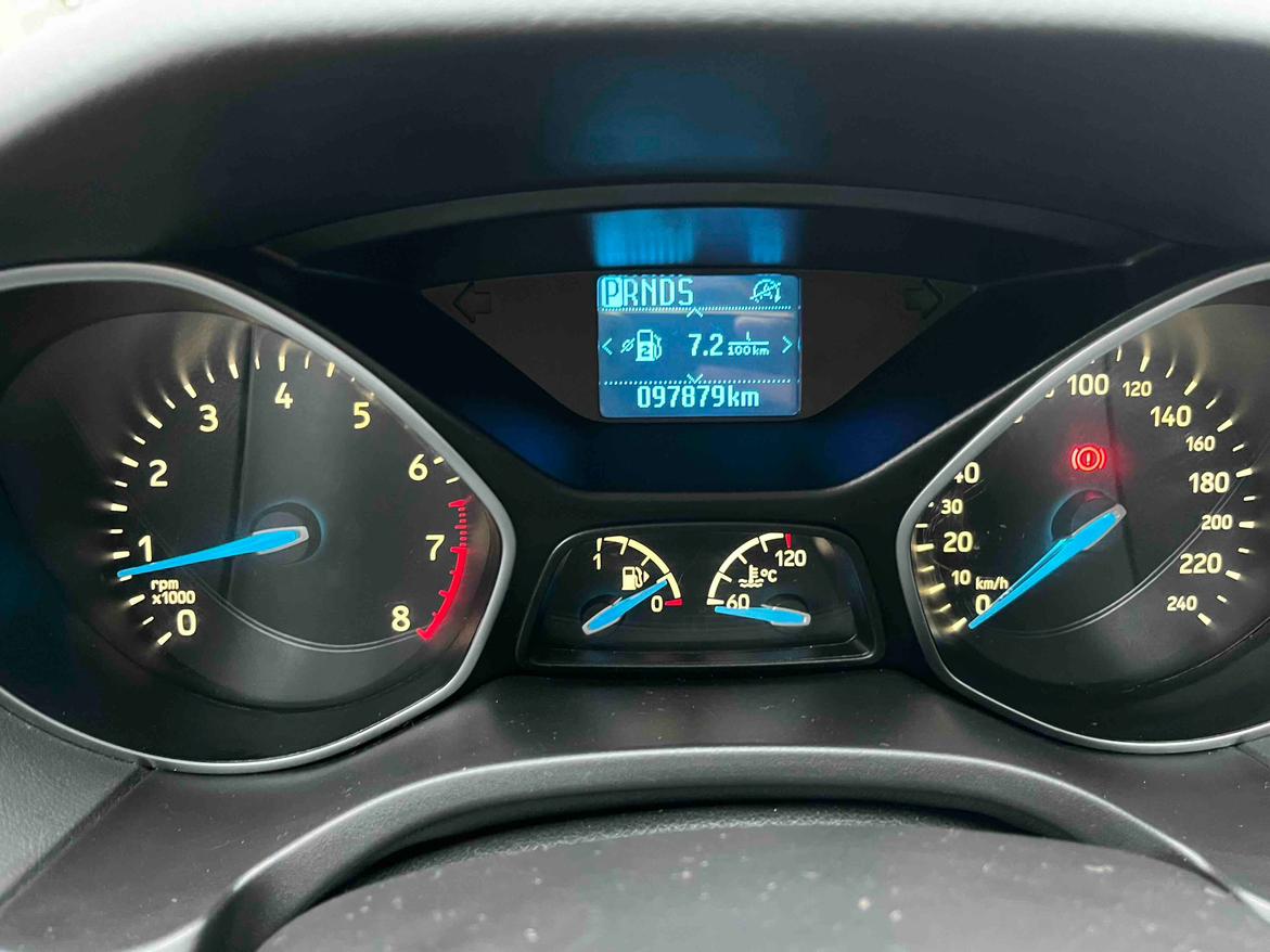 Ford Focus ST 2017 thumb 10