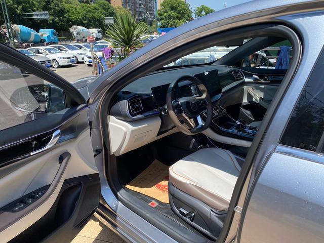 BYD Qin 2023 thumb 6