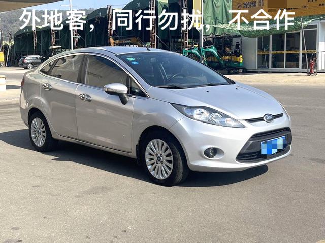 Ford Fiesta 2012 thumb 9