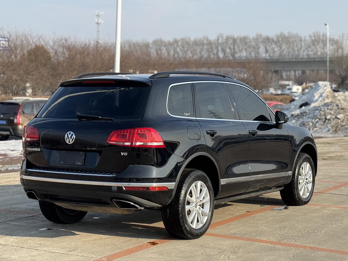 Volkswagen Touareg 2016 thumb 4