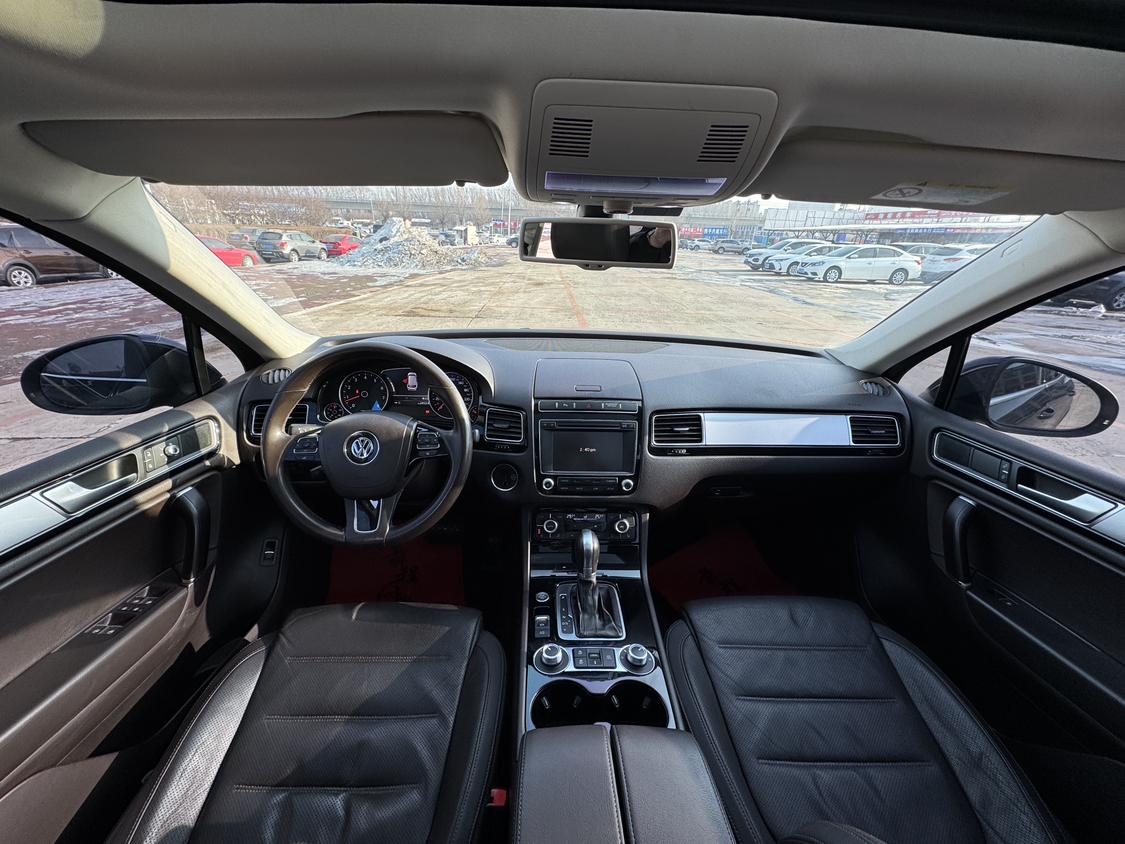 Volkswagen Touareg 2016 thumb 5