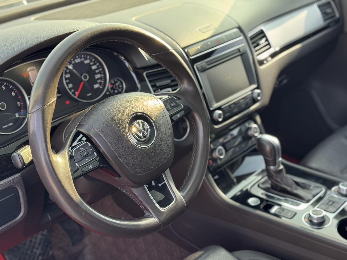 Volkswagen Touareg 2016 thumb 6