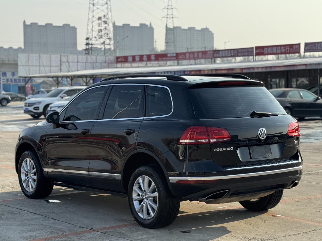 Volkswagen Touareg 2016 thumb 11