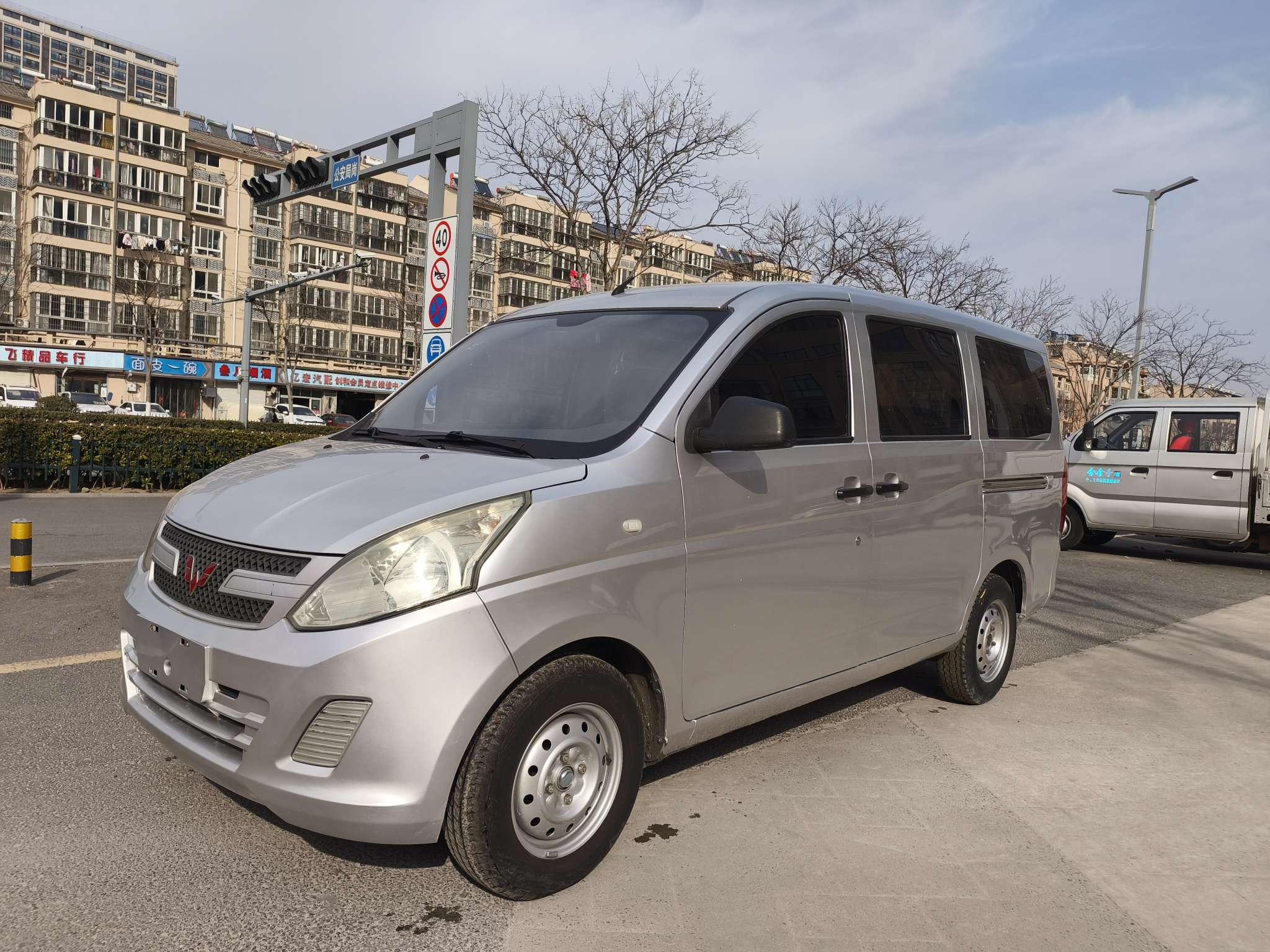 Wuling Rongguang V 2019 thumb 8