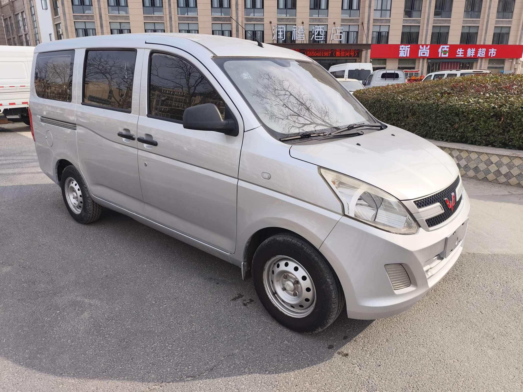 Wuling Rongguang V 2019 thumb 10