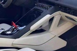 Lamborghini Huracán 2019 thumb 5