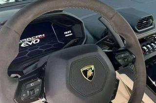 Lamborghini Huracán 2019 thumb 6