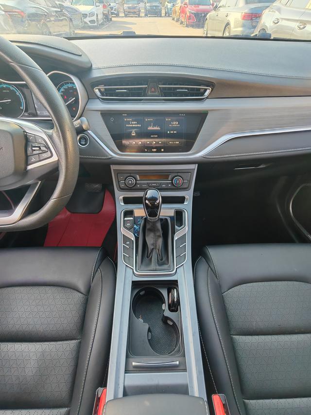 Geely Emgrand 2021 thumb 5