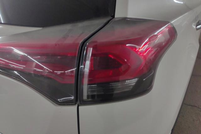 Toyota RAV4 2018 thumb 4