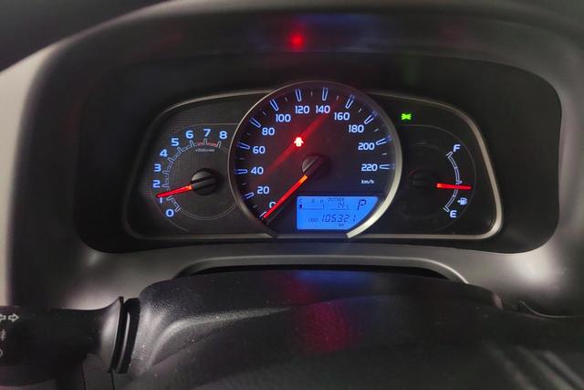 Toyota RAV4 2018 thumb 12