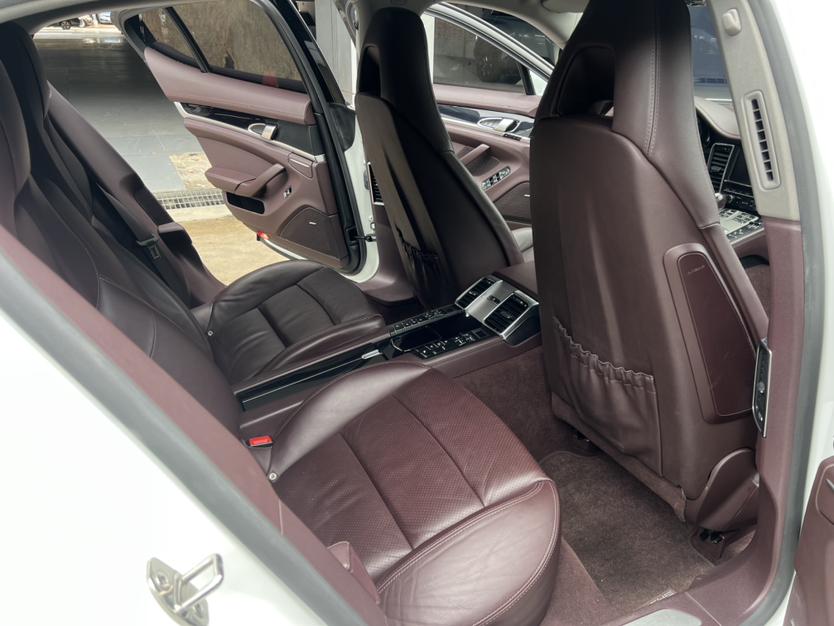 Porsche Panamera 2014 thumb 11
