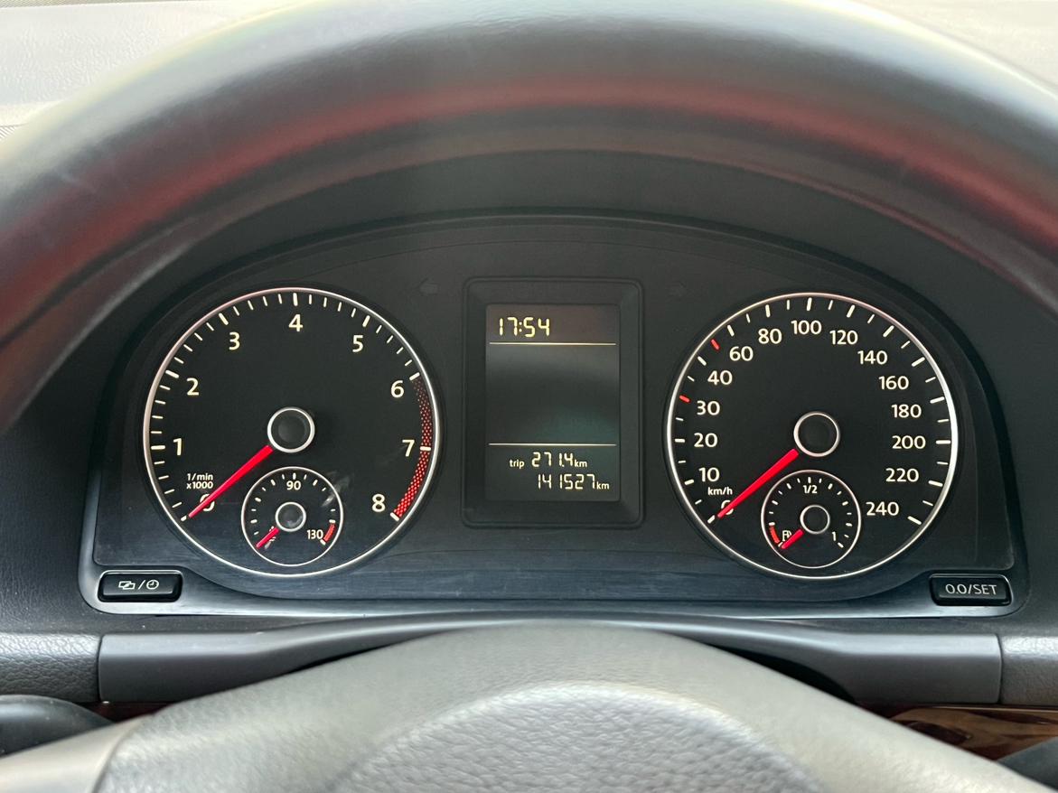 Volkswagen Touran 2014 thumb 9