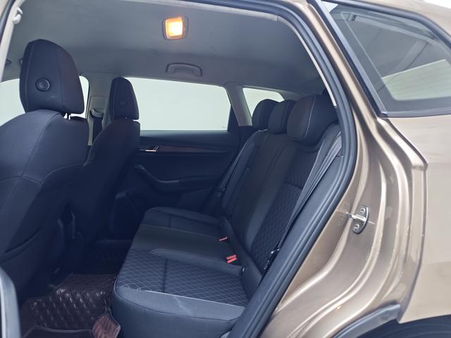 Skoda Karoq 2020 thumb 10