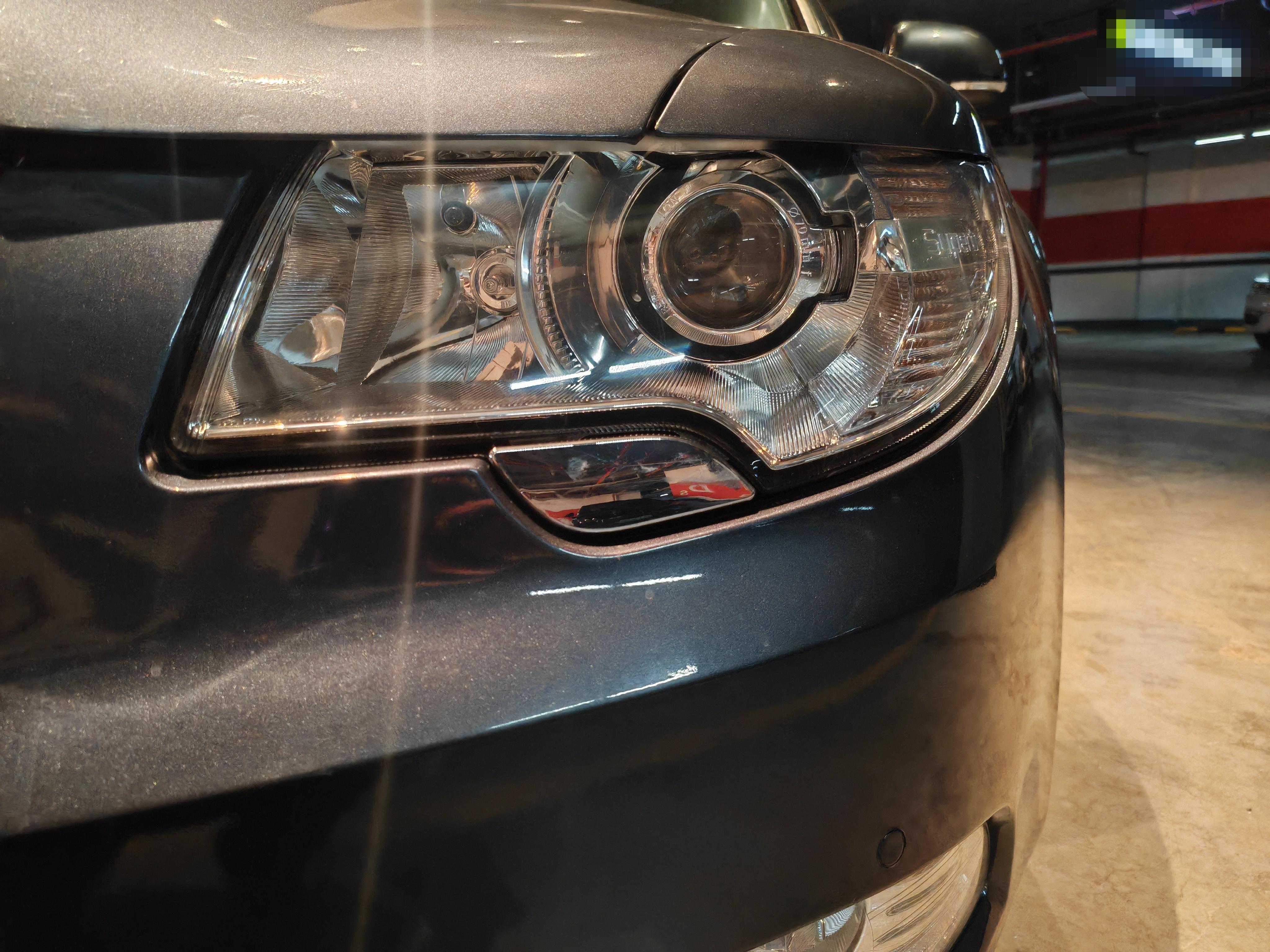 Skoda Octavia 2010 thumb 8