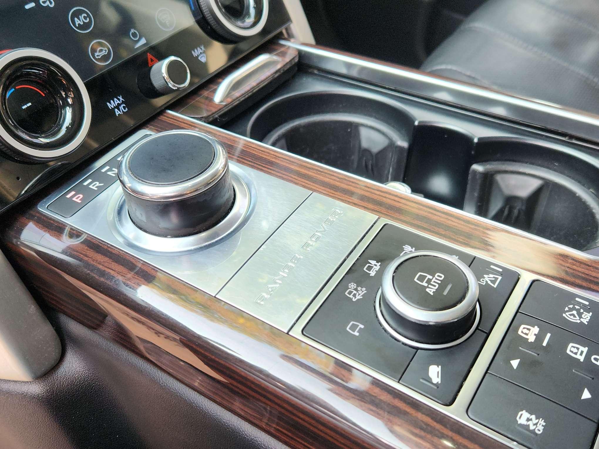 Land Rover Range Rover 2014 thumb 9