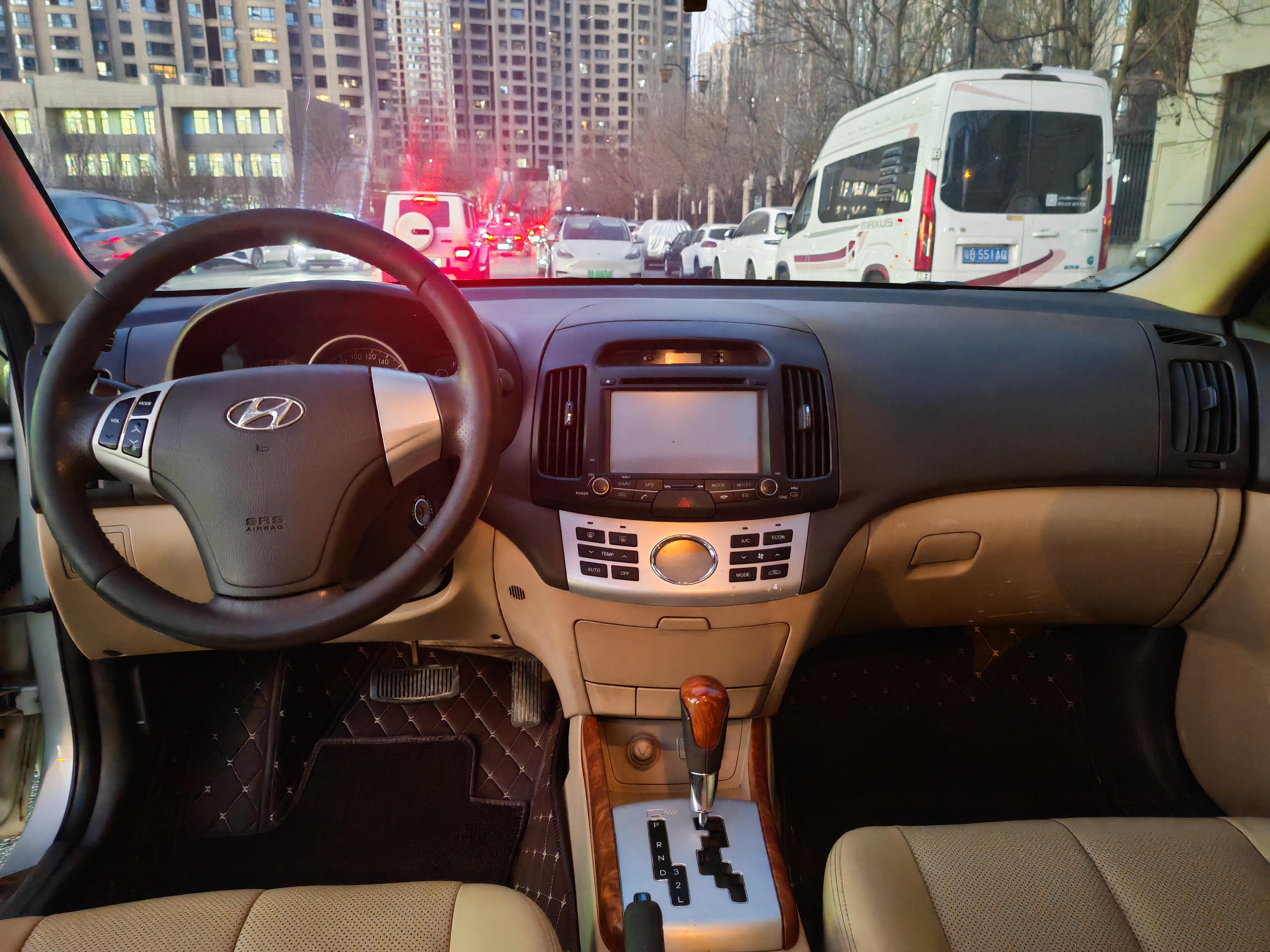 Hyundai Elantra 2011 thumb 10